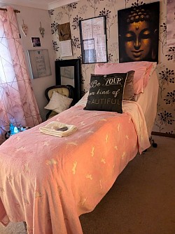 Cosy healing room